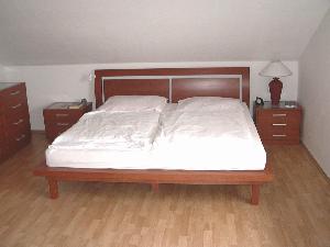 ZITA - Luxusní ohýbaná postel futonového typu